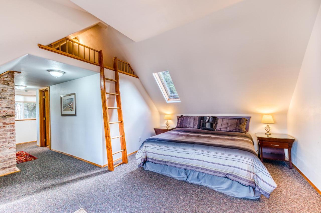 Hats House Coos Bay Zewnętrze zdjęcie