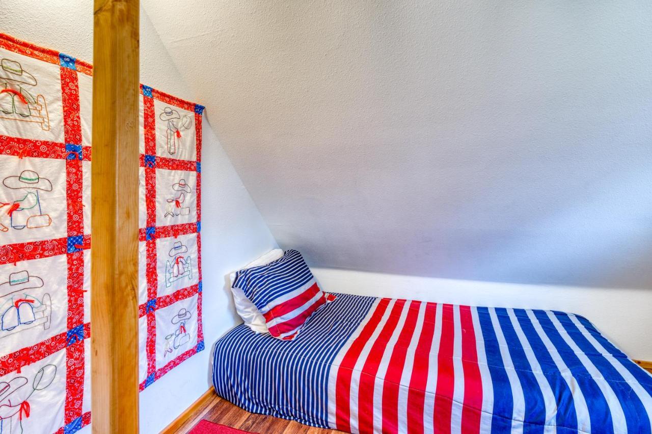 Hats House Coos Bay Zewnętrze zdjęcie