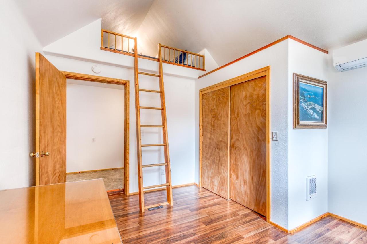 Hats House Coos Bay Zewnętrze zdjęcie