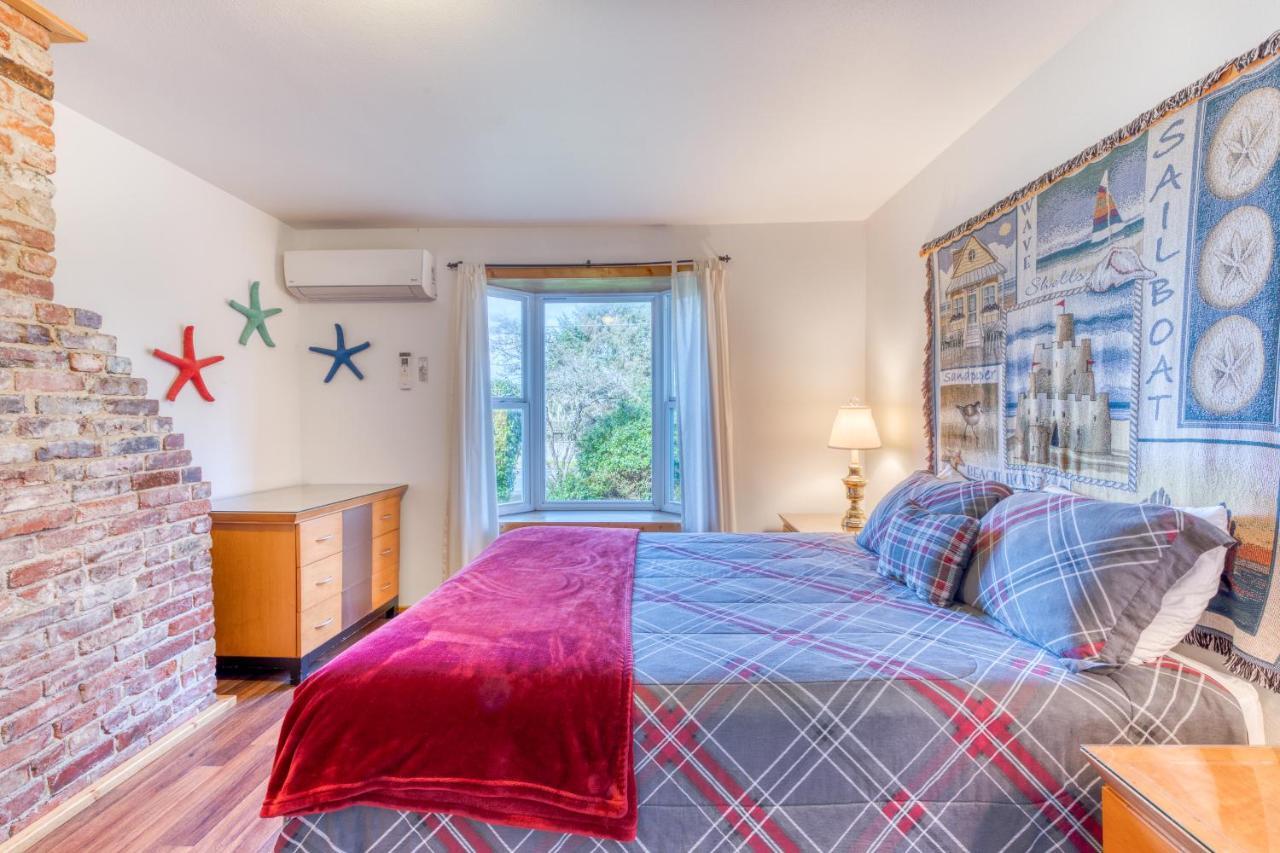 Hats House Coos Bay Zewnętrze zdjęcie